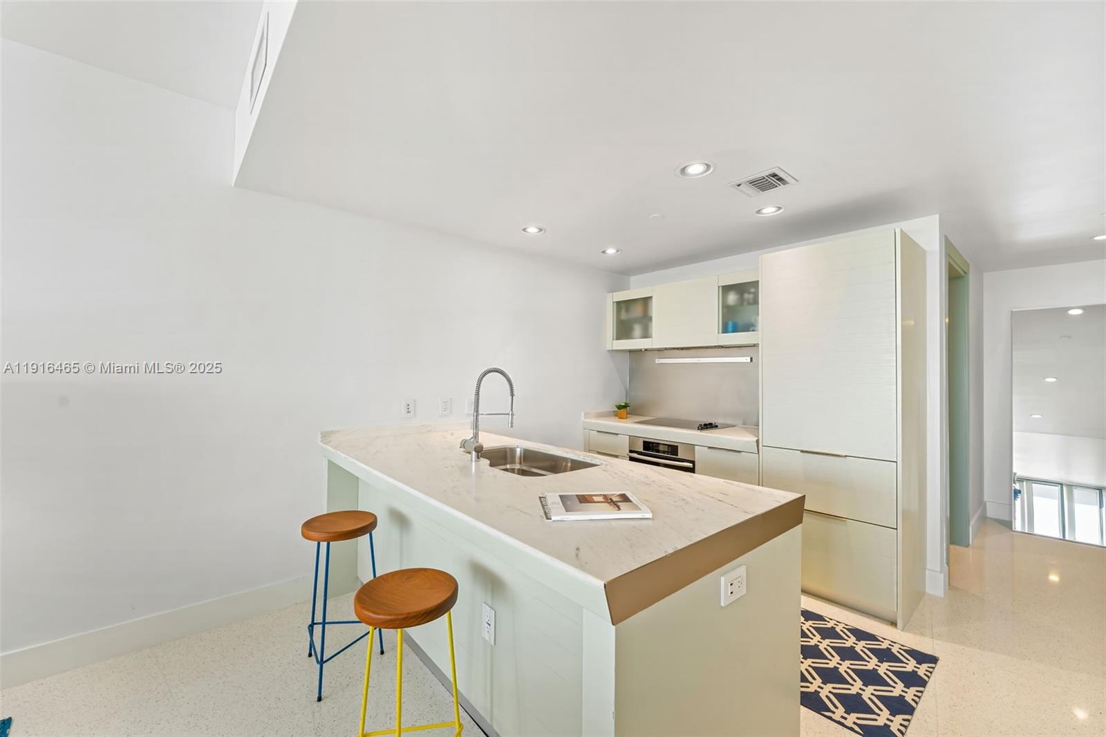 image Epic Residences2