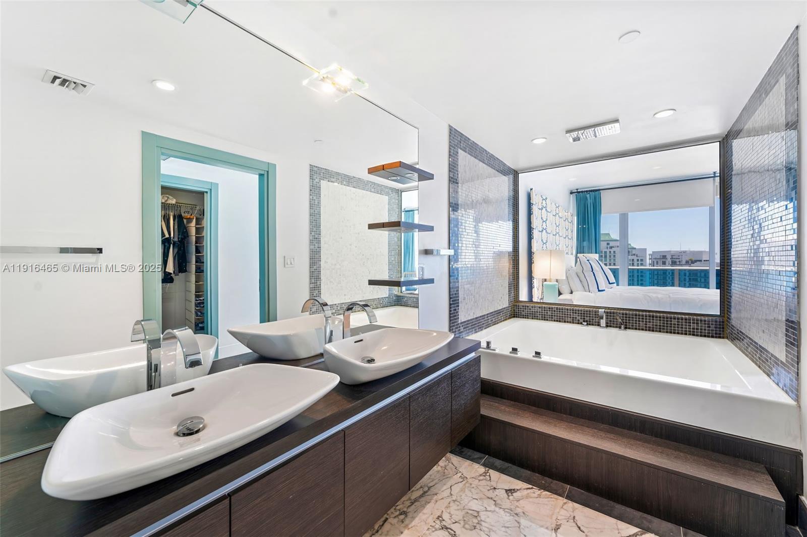 image Epic Residences7