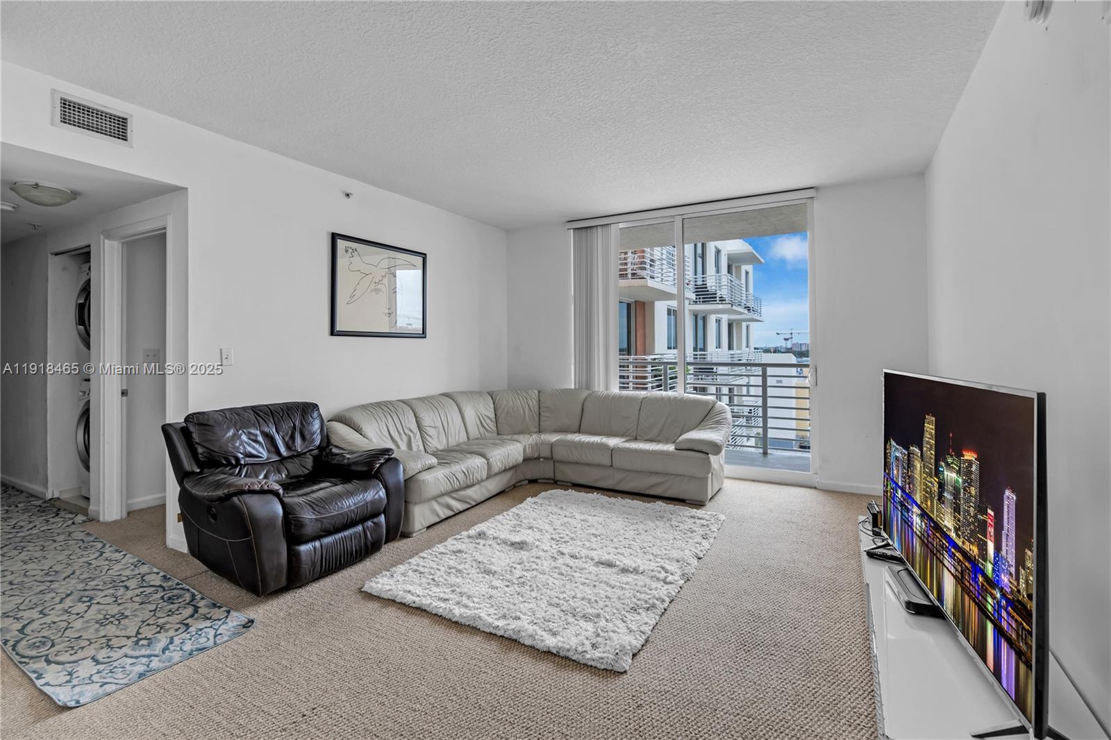 image Venture At Aventura10