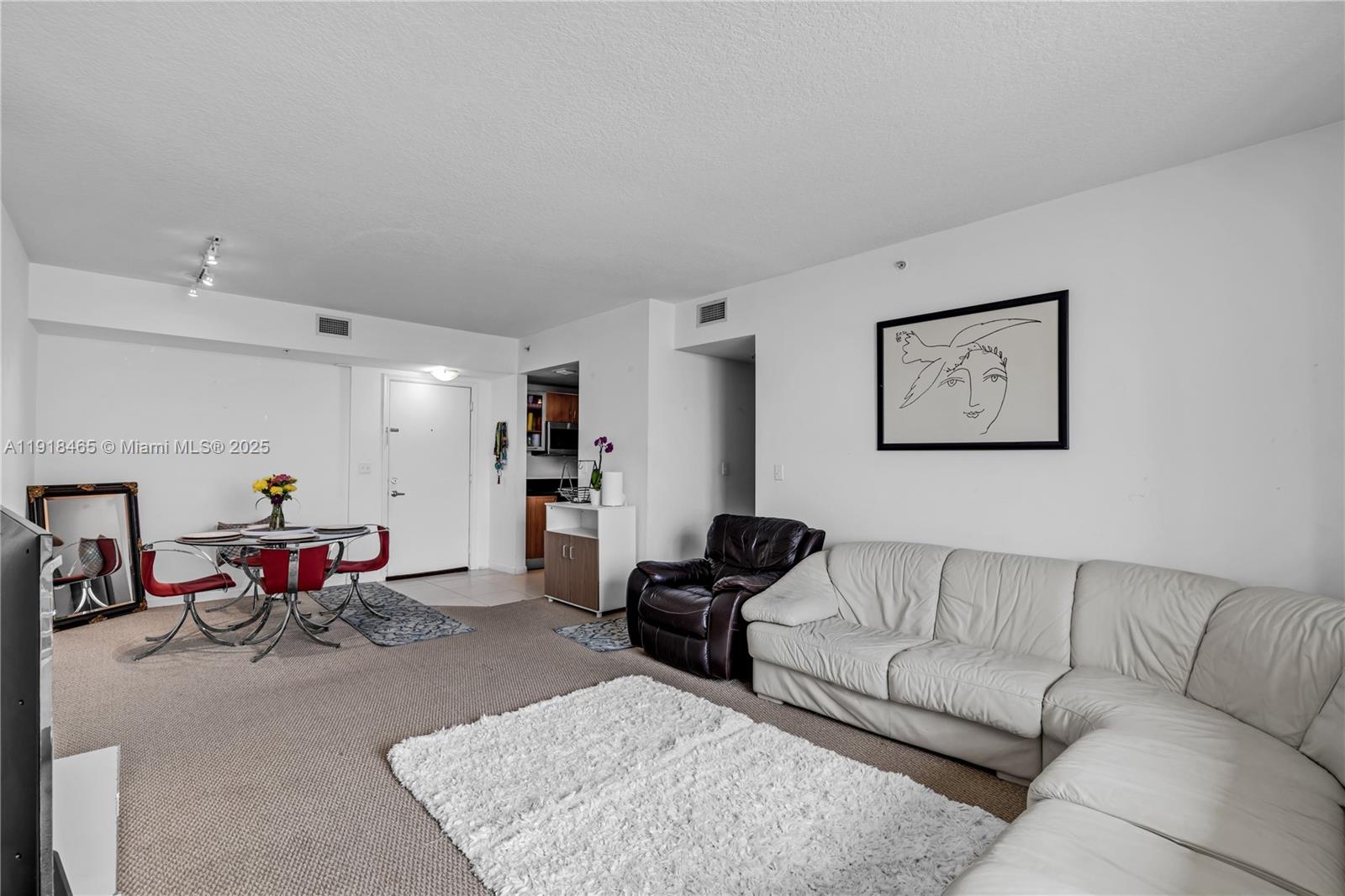 image Venture At Aventura11