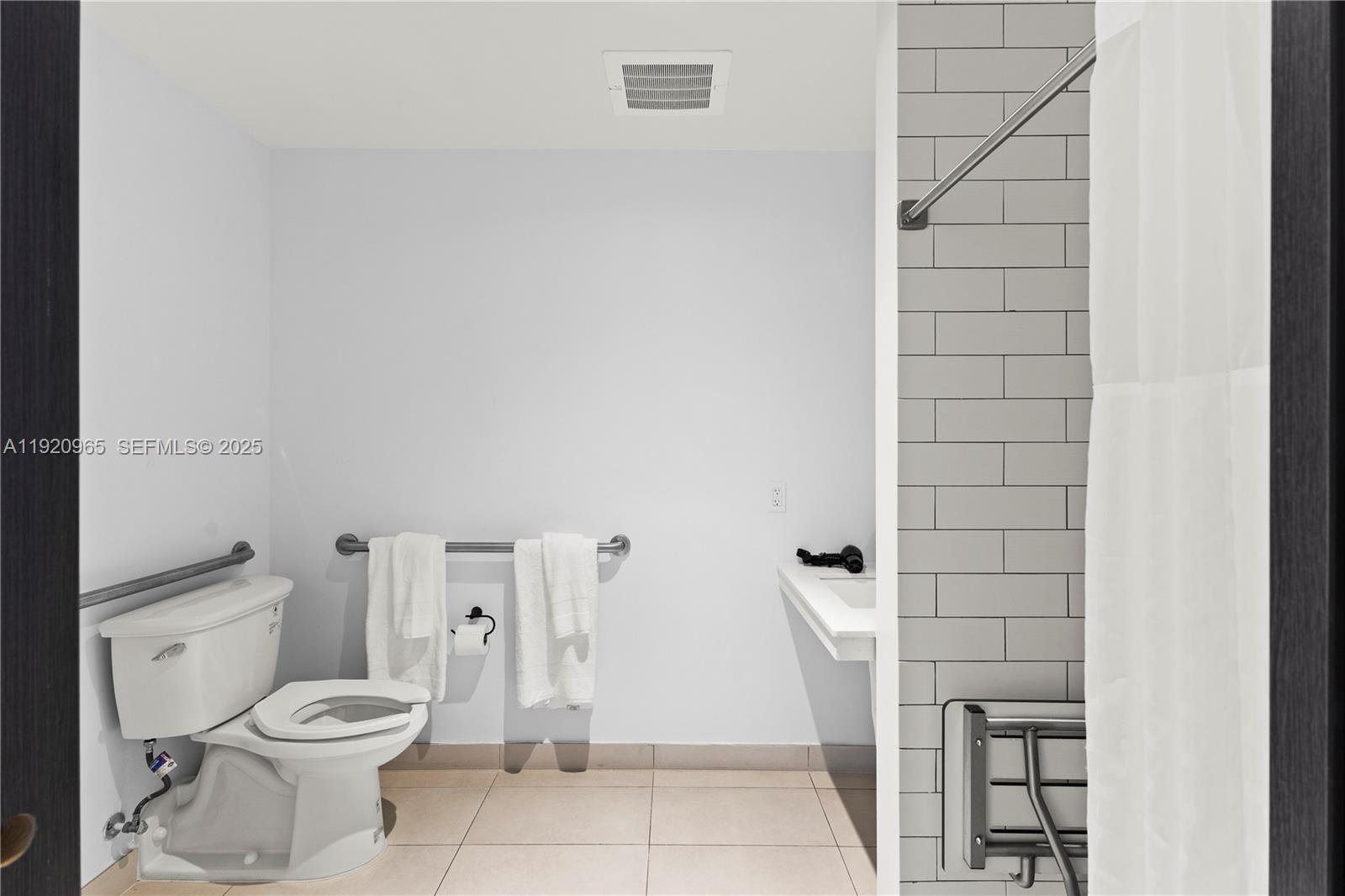 398 NE 5th St #3515 Miami, FL 33132