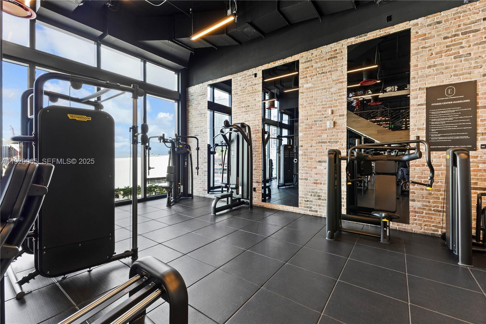 398 NE 5th St #3515 Miami, FL 33132