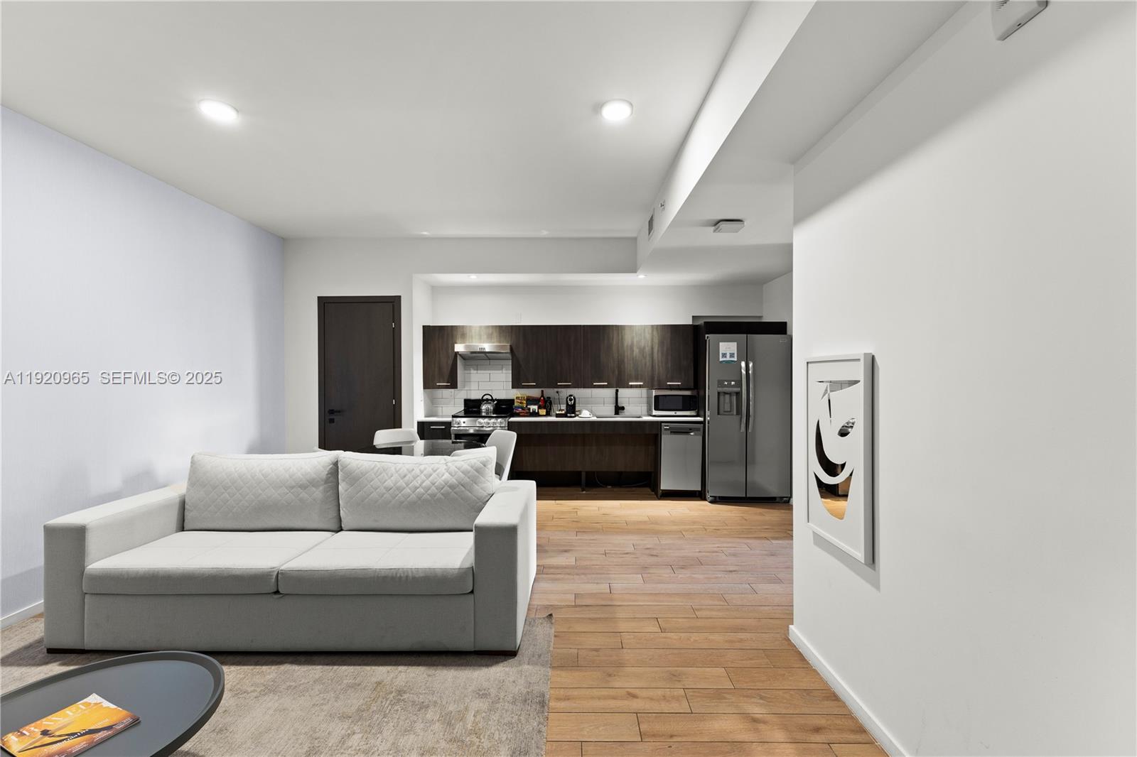 398 NE 5th St #3515 Miami, FL 33132