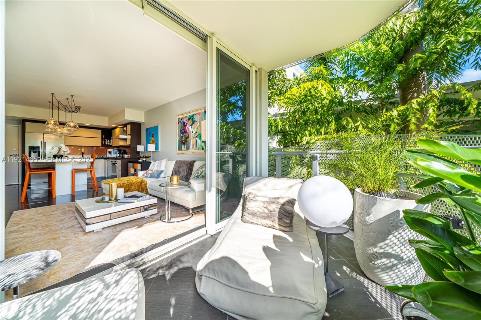 2155 Washington Ct #205 Miami Beach, FL 33139