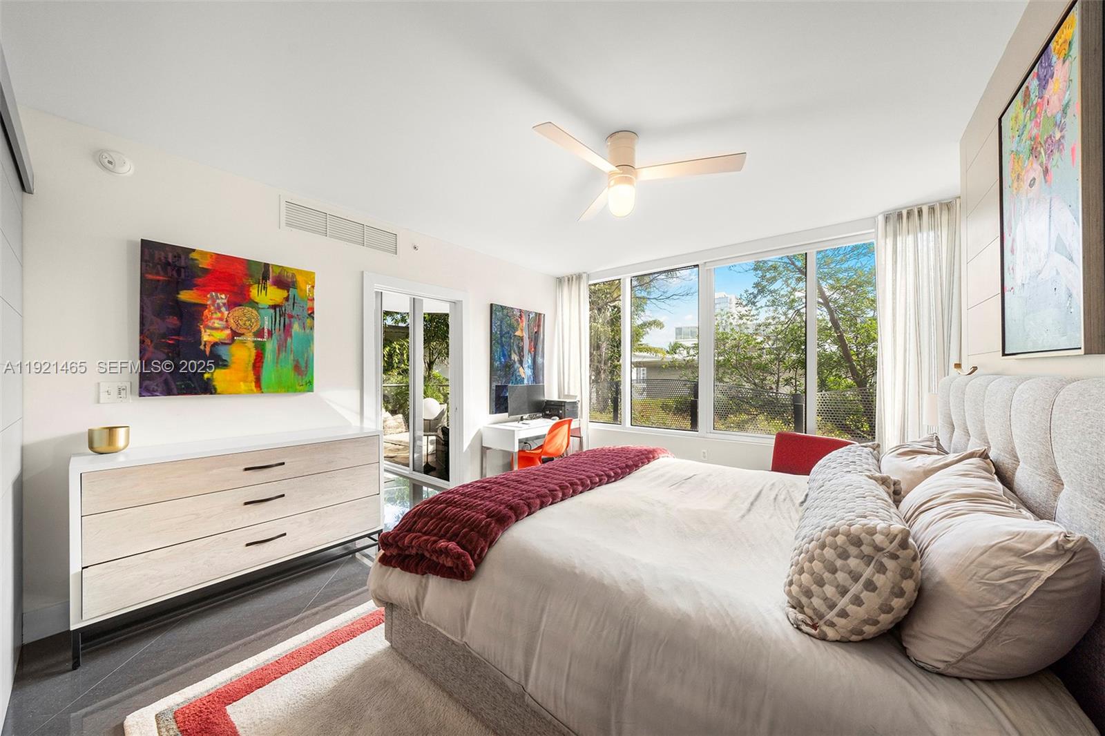 2155 Washington Ct #205 Miami Beach, FL 33139