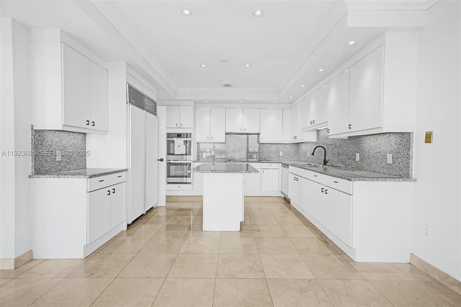 10101 Collins Ave #17A Bal Harbour, FL 33154