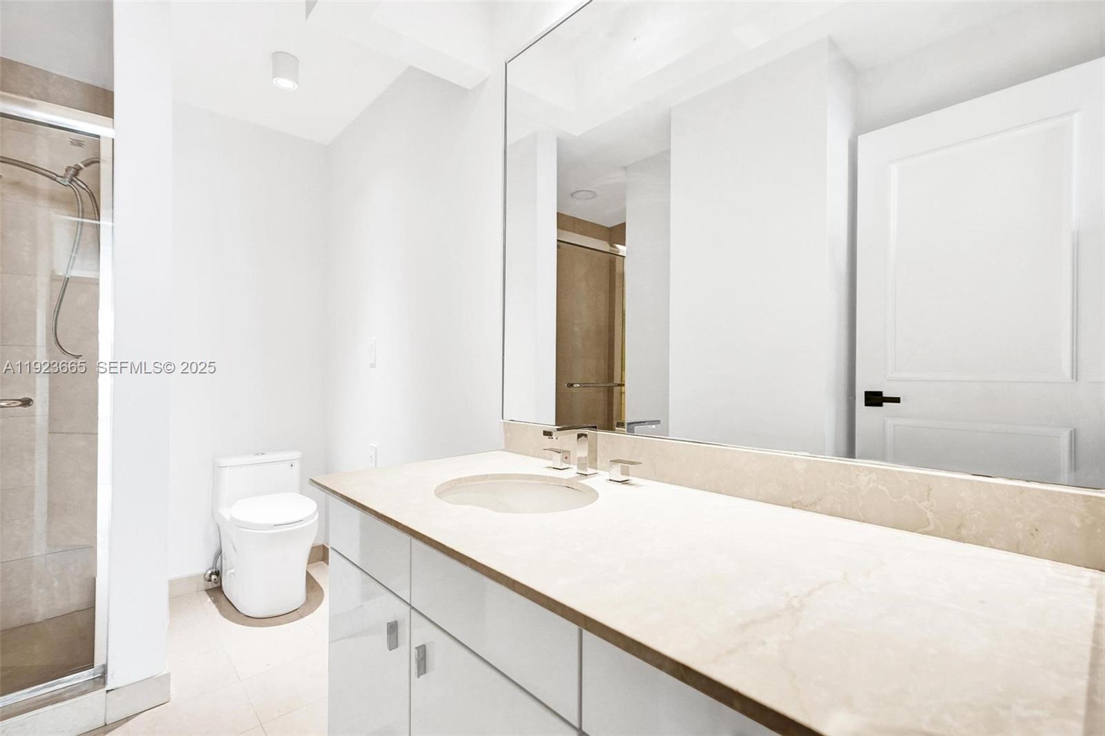 10101 Collins Ave #17A Bal Harbour, FL 33154