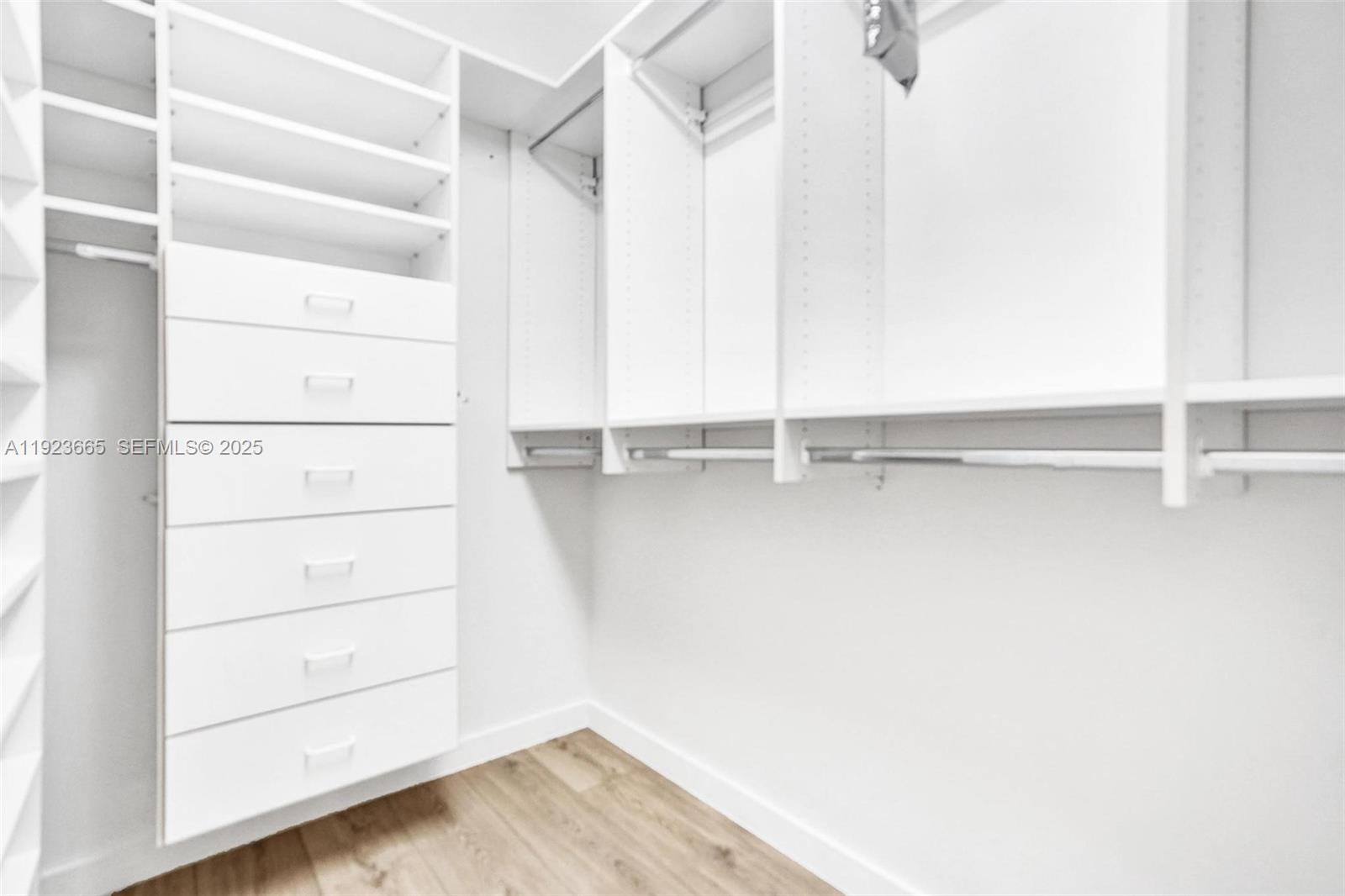 10101 Collins Ave #17A Bal Harbour, FL 33154