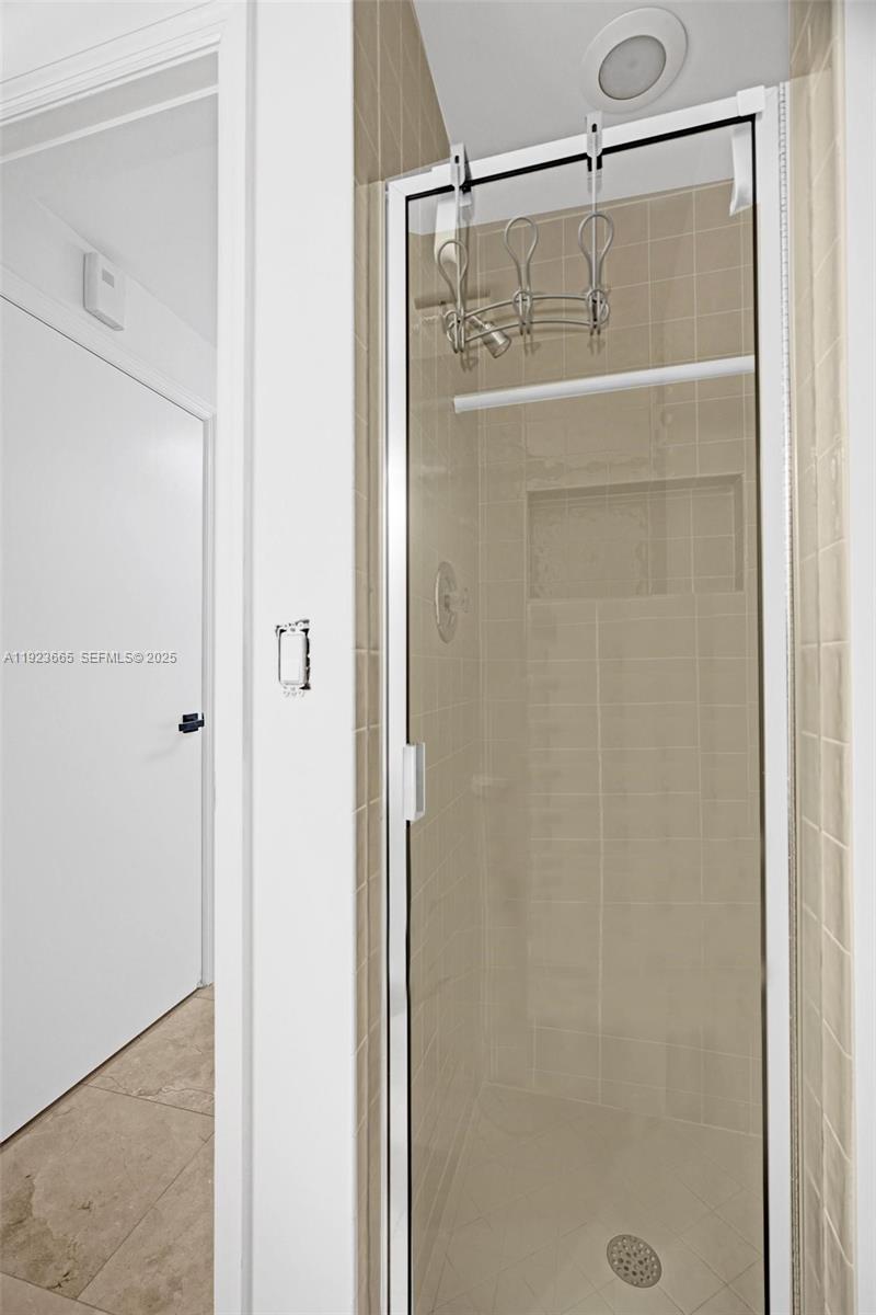 10101 Collins Ave #17A Bal Harbour, FL 33154