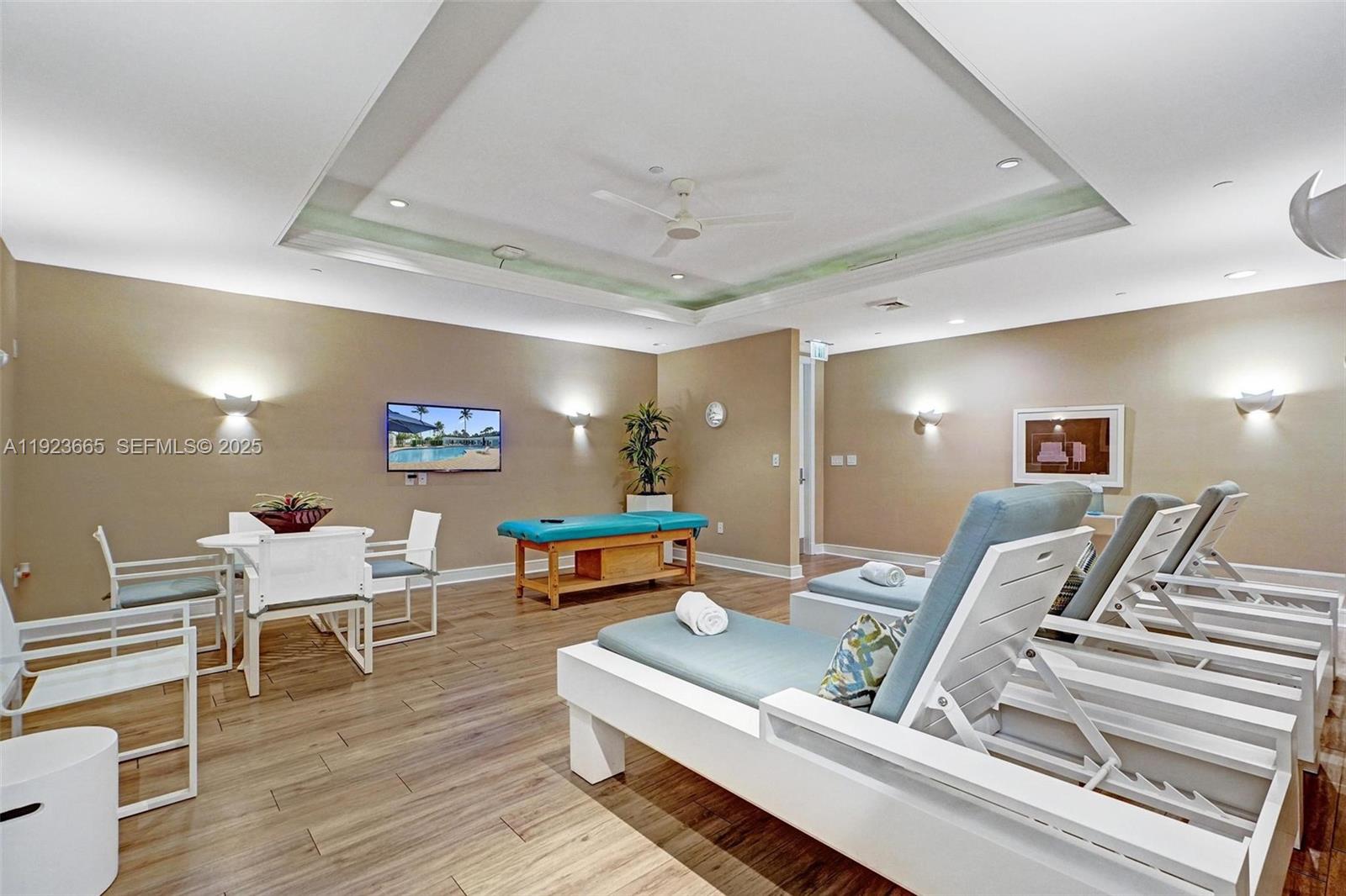 10101 Collins Ave #17A Bal Harbour, FL 33154