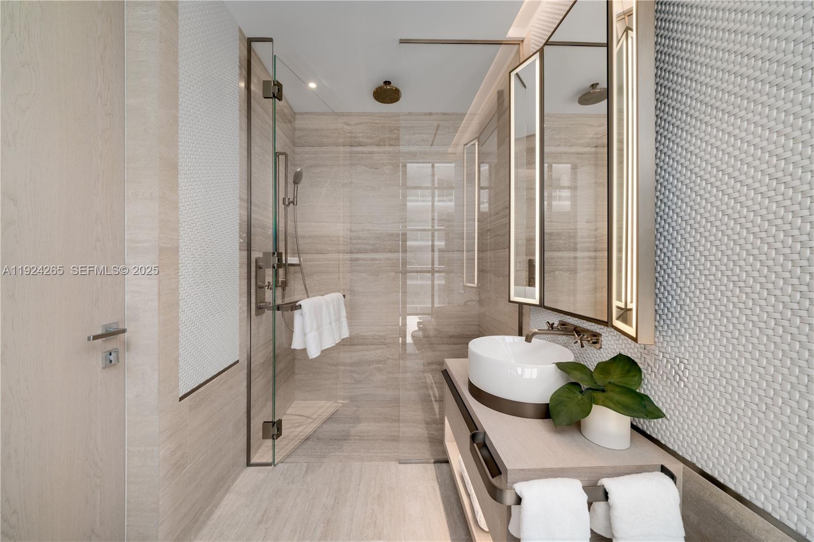 8955 Collins Ave #702 Surfside, FL 33154