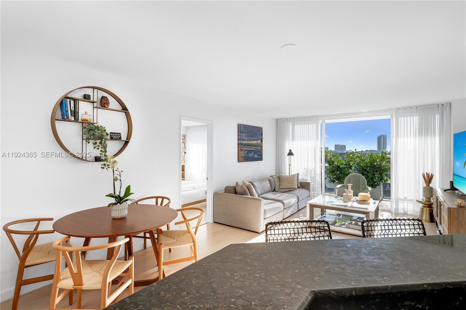 1800 Sunset Harbour Dr #803 Miami Beach, FL 33139