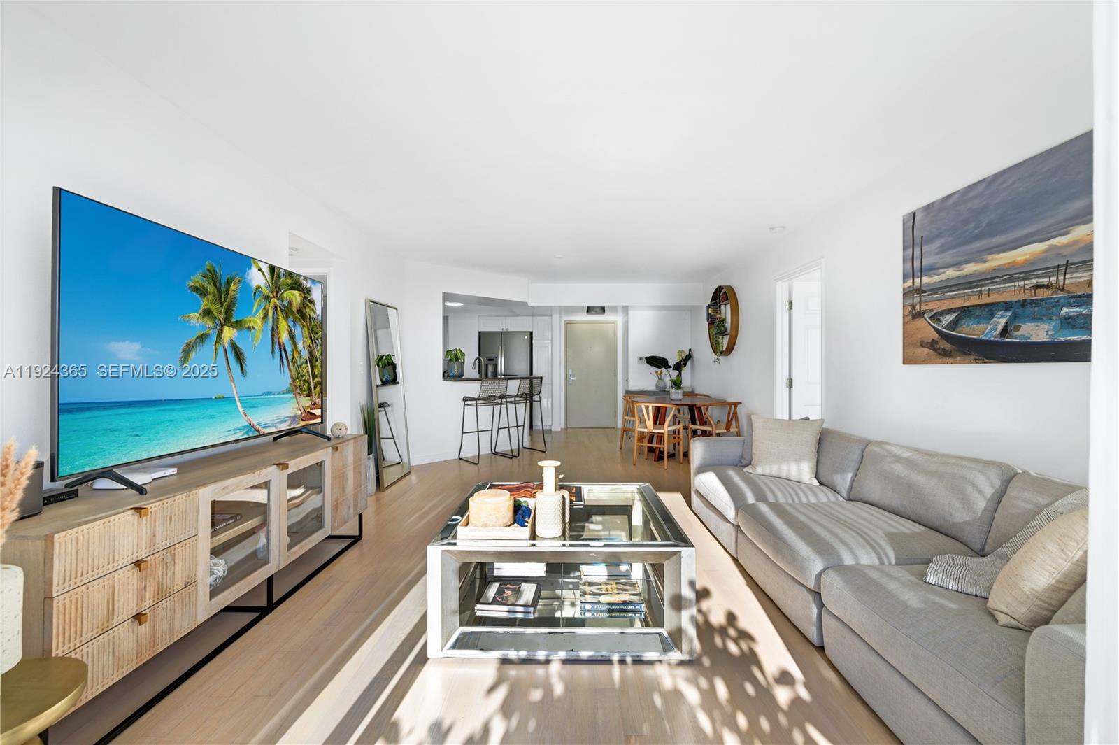 1800 Sunset Harbour Dr #803 Miami Beach, FL 33139