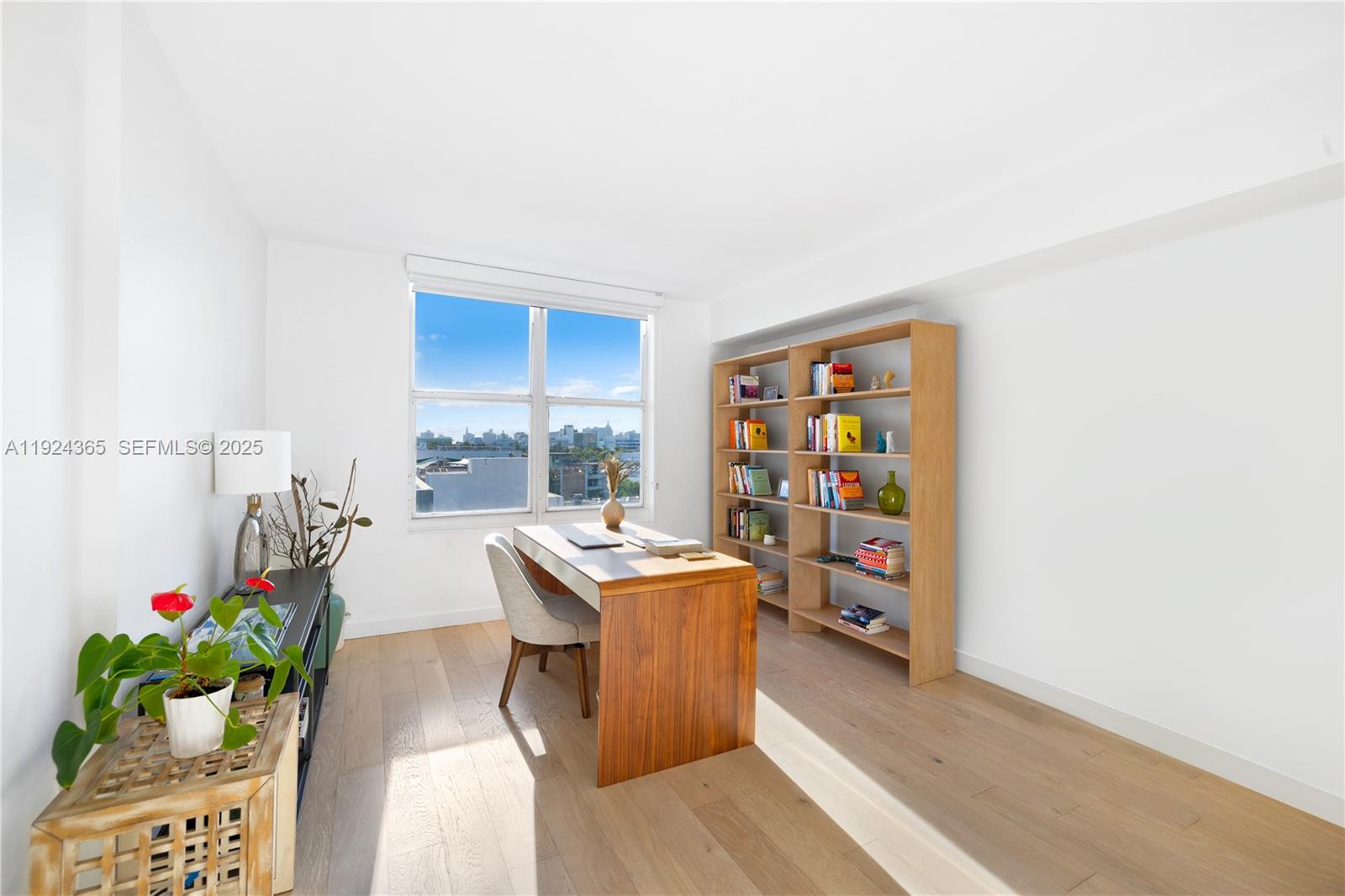 1800 Sunset Harbour Dr #803 Miami Beach, FL 33139