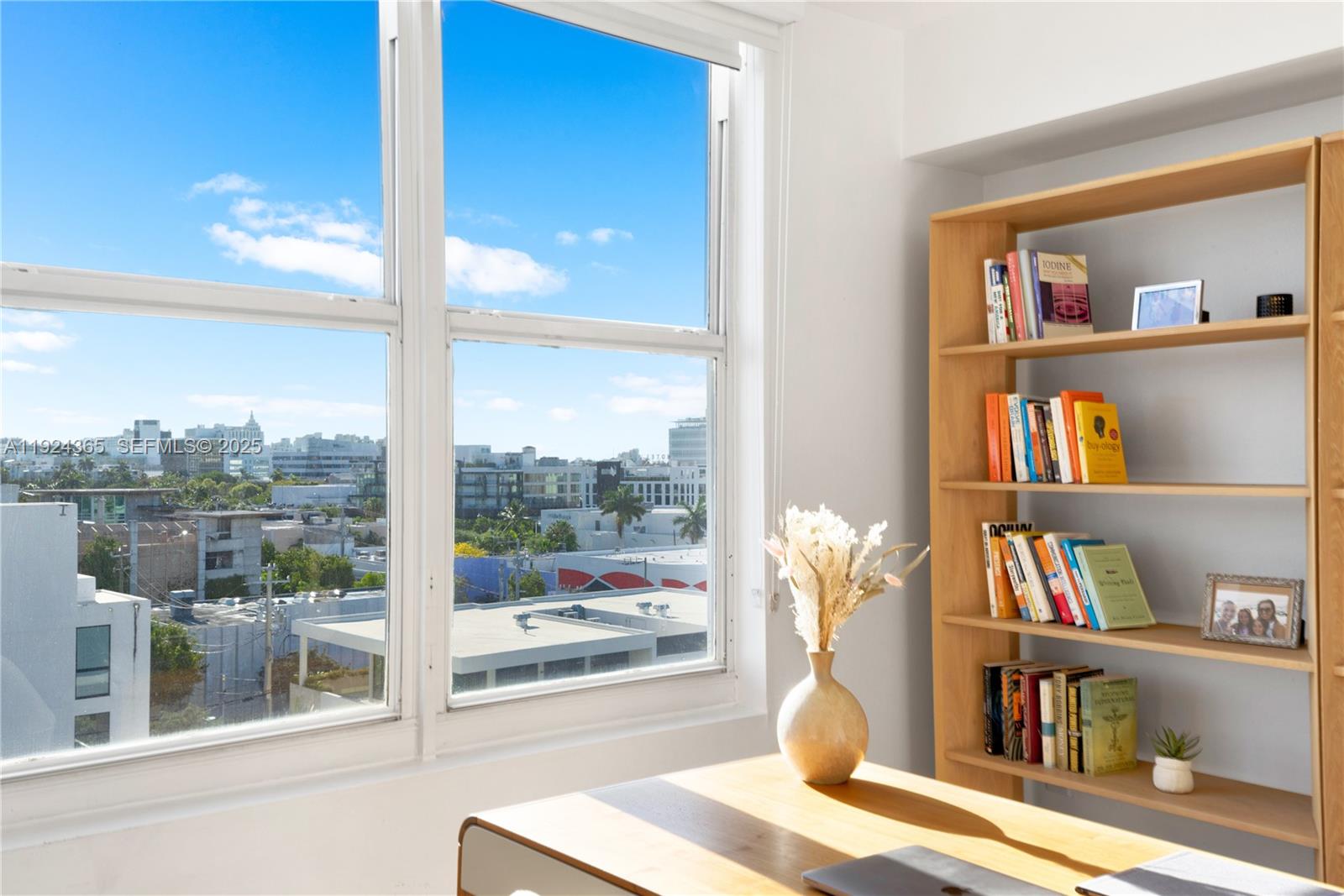 1800 Sunset Harbour Dr #803 Miami Beach, FL 33139