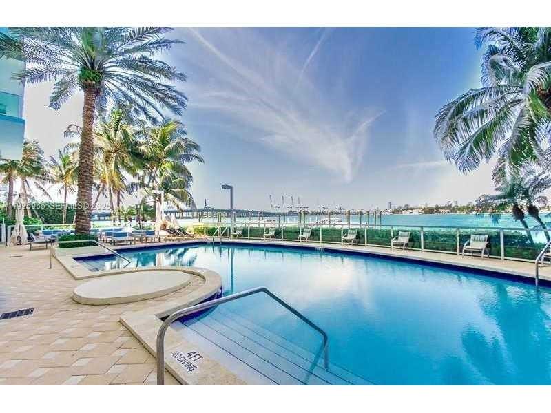 650 West Ave #2804 Miami Beach, FL 33139