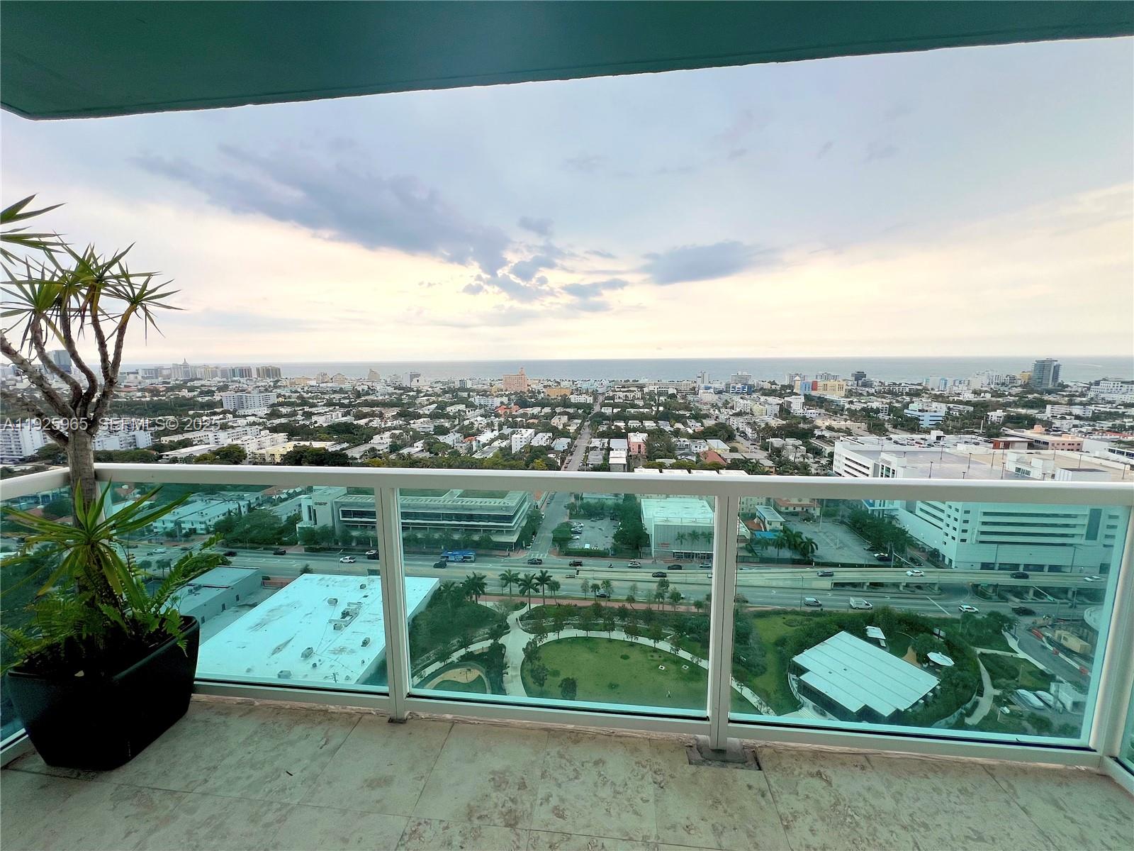 650 West Ave #2804 Miami Beach, FL 33139