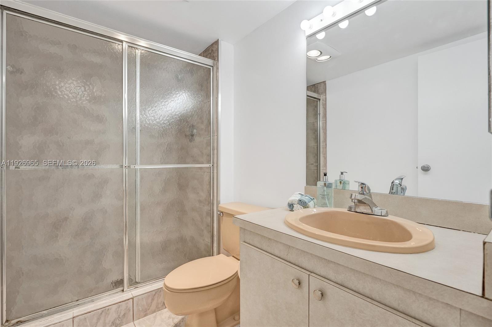 image Arlen House East34