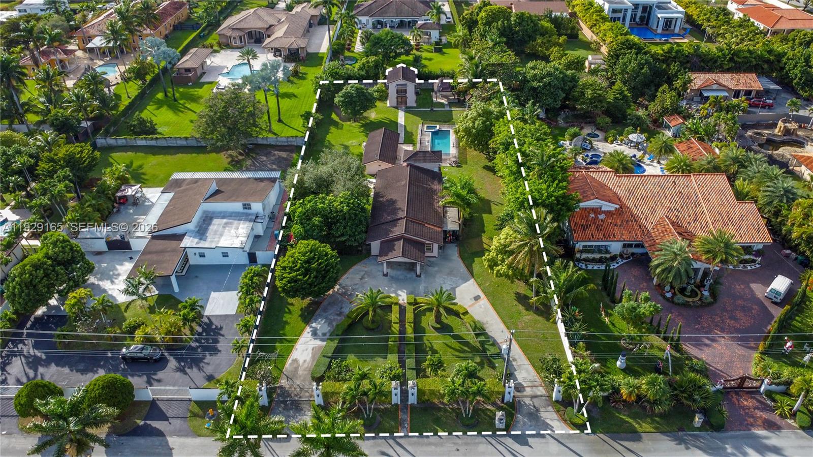 300 SW 123rd Ave Miami, FL 33184