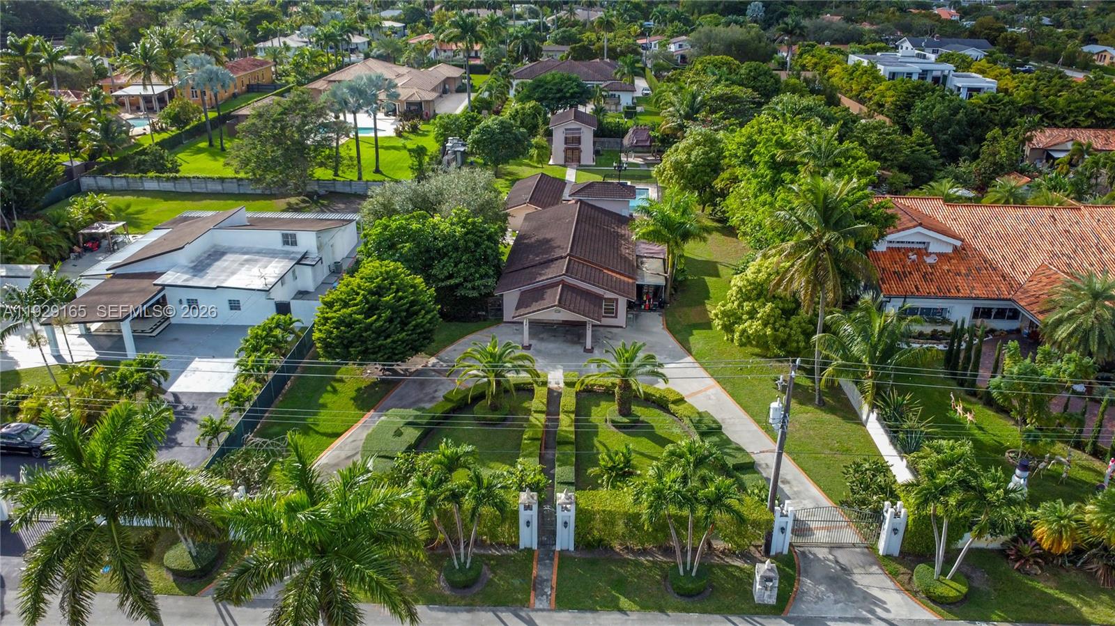 300 SW 123rd Ave Miami, FL 33184