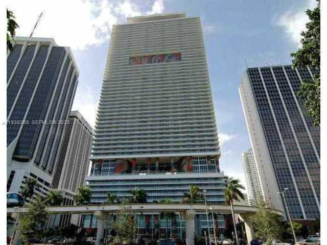 50 Biscayne Blvd #4105 Miami, FL 33132