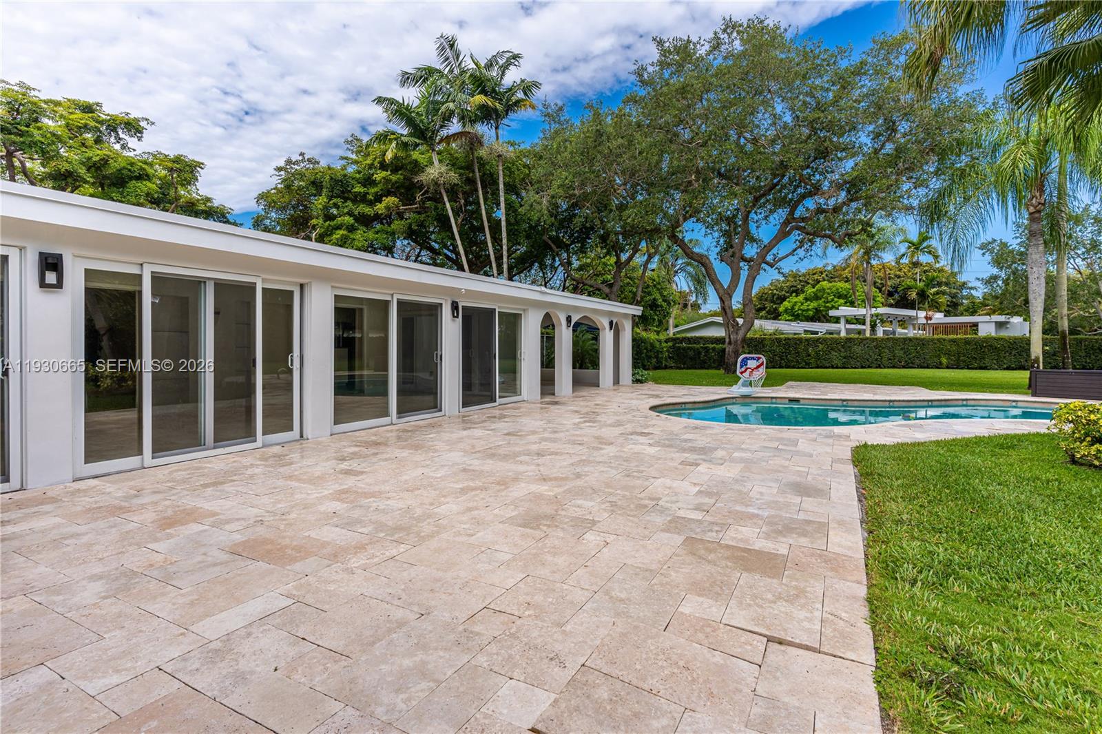 6601 SW 124th St Pinecrest, FL 33156