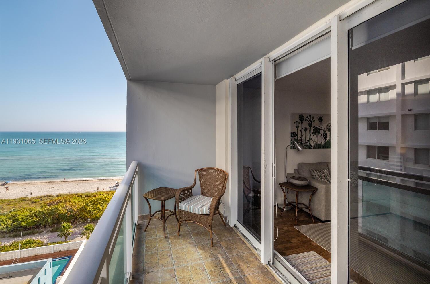 6917 Collins Ave #1008 Miami Beach, FL 33141