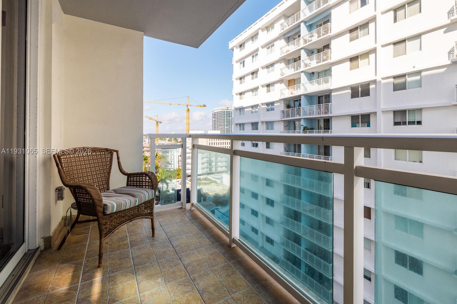 6917 Collins Ave #1008 Miami Beach, FL 33141