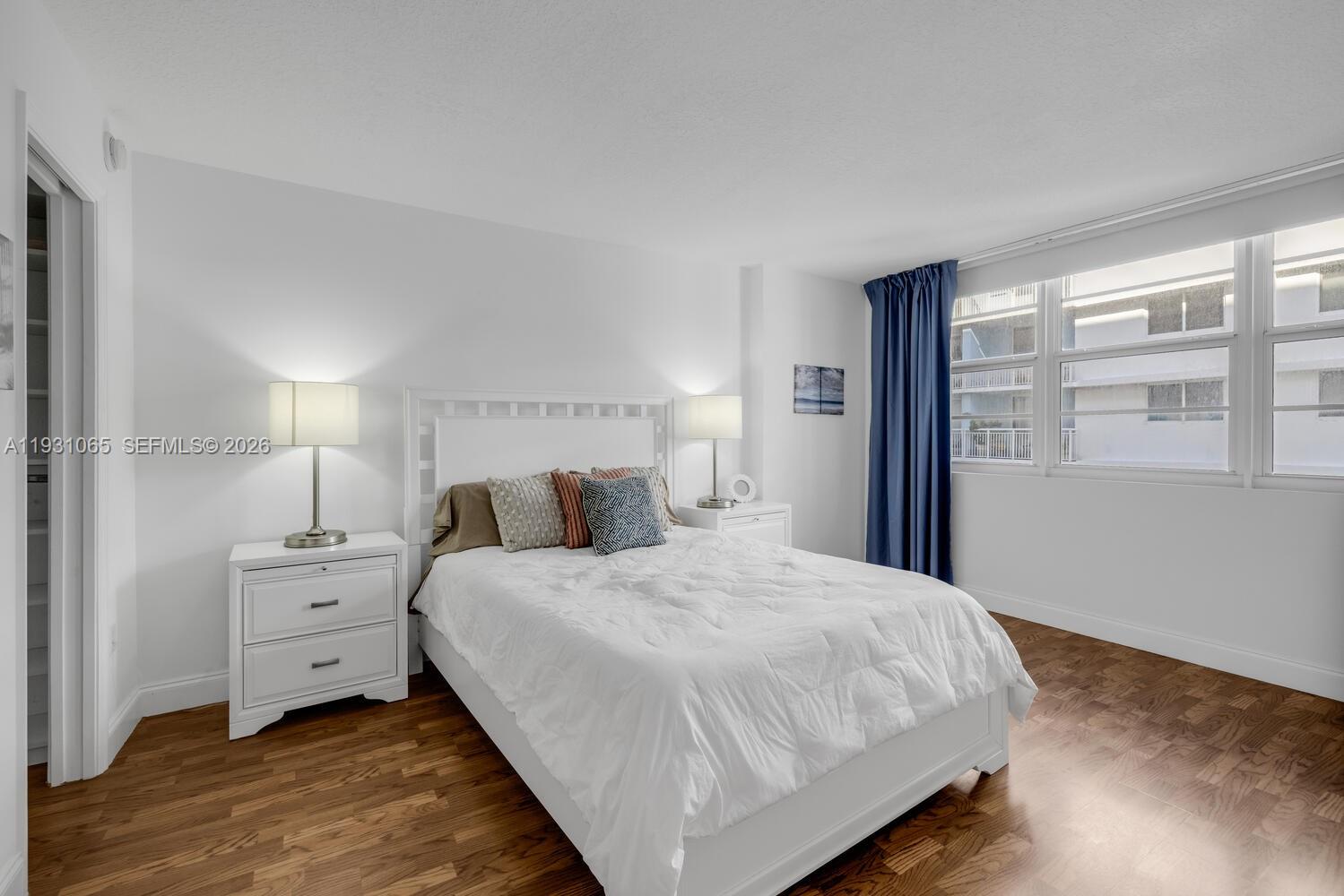 6917 Collins Ave #1008 Miami Beach, FL 33141