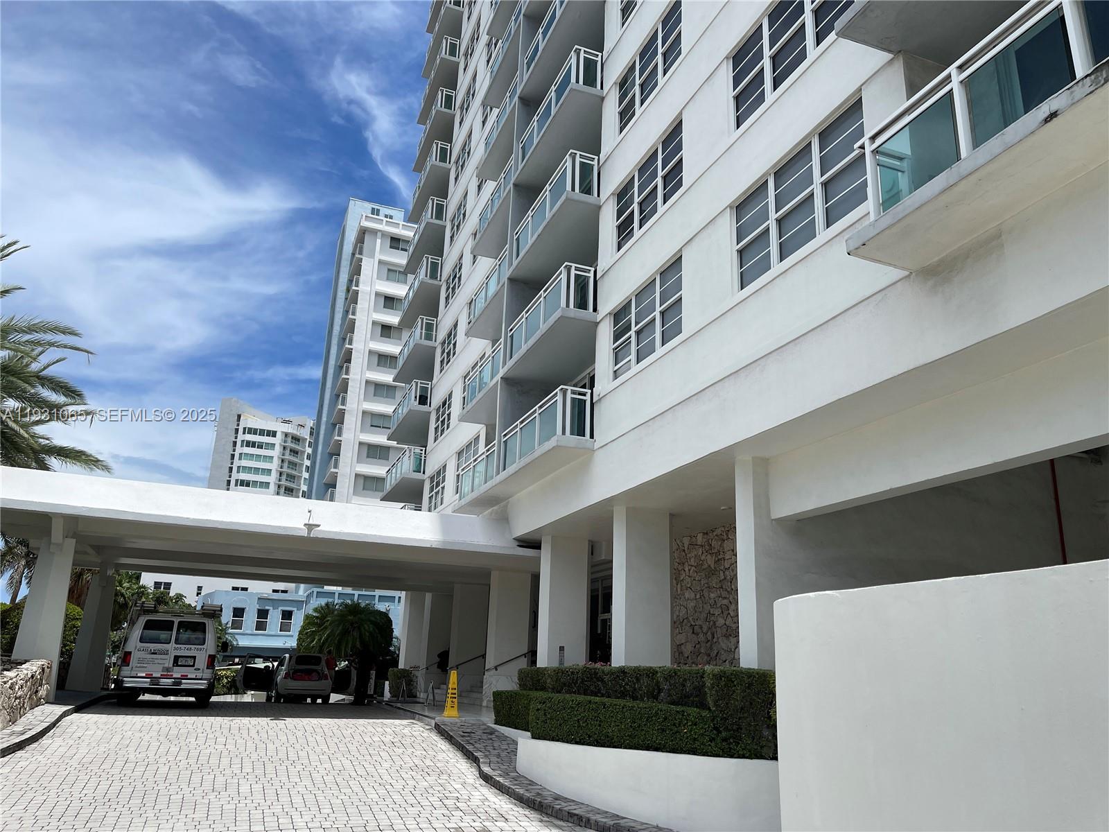 6917 Collins Ave #1008 Miami Beach, FL 33141