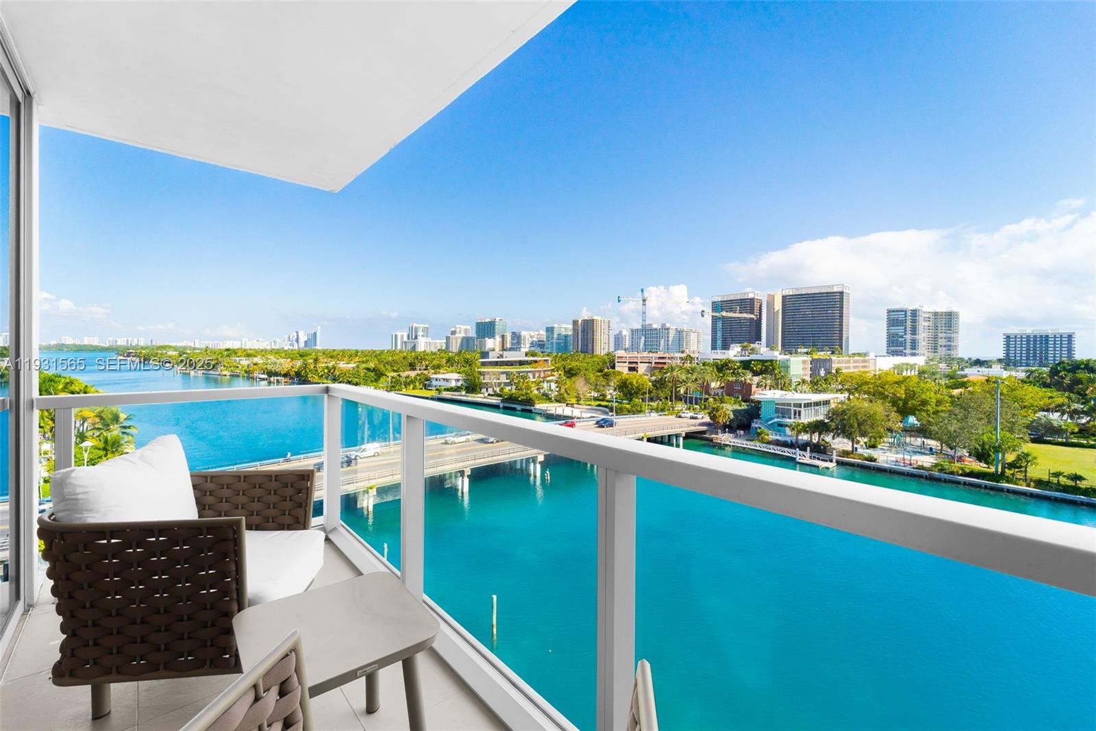 9521 E Bay Hbr Dr #802