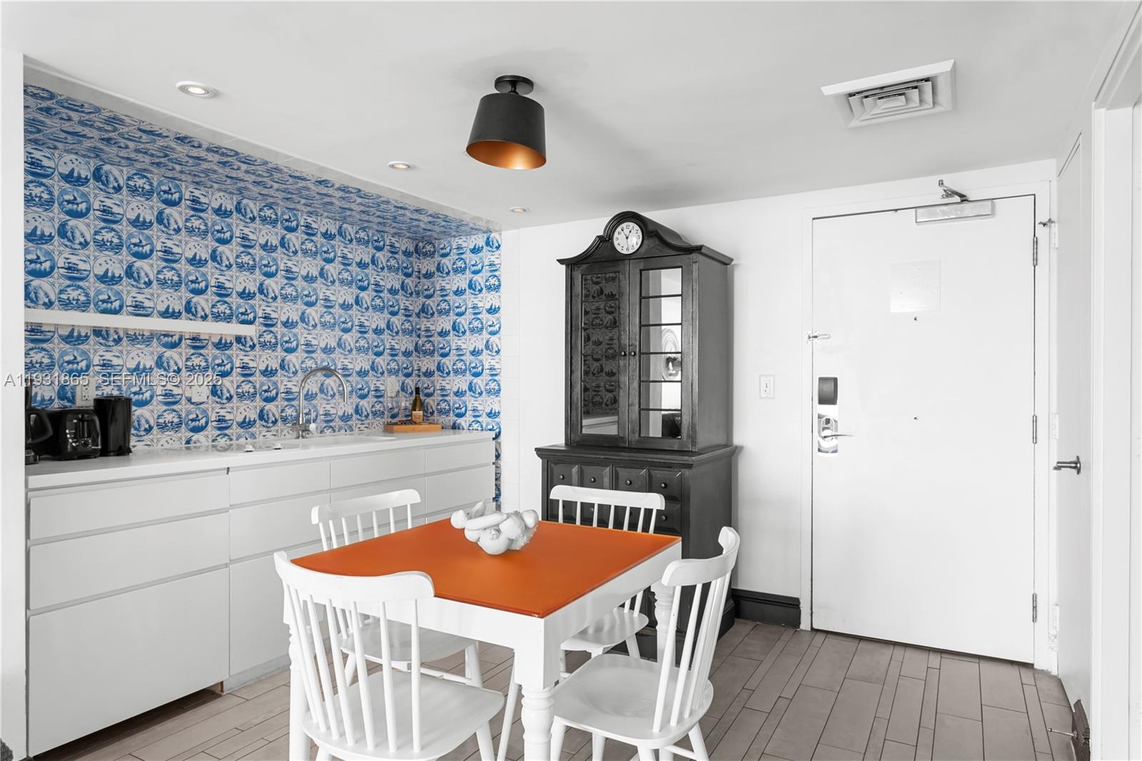 image Mondrian South Beach2