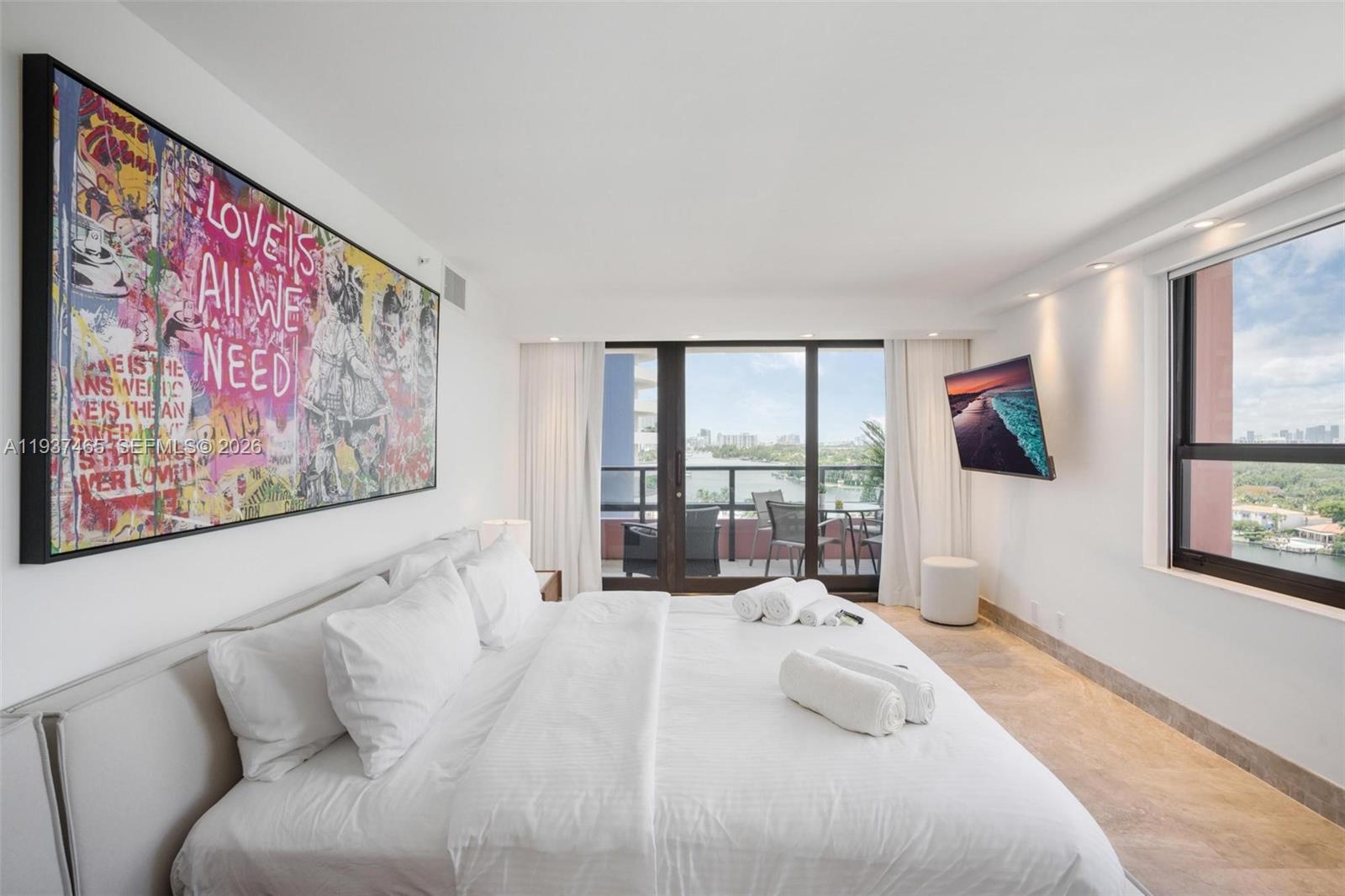 5225 Collins Ave #1221 Miami Beach, FL 33140