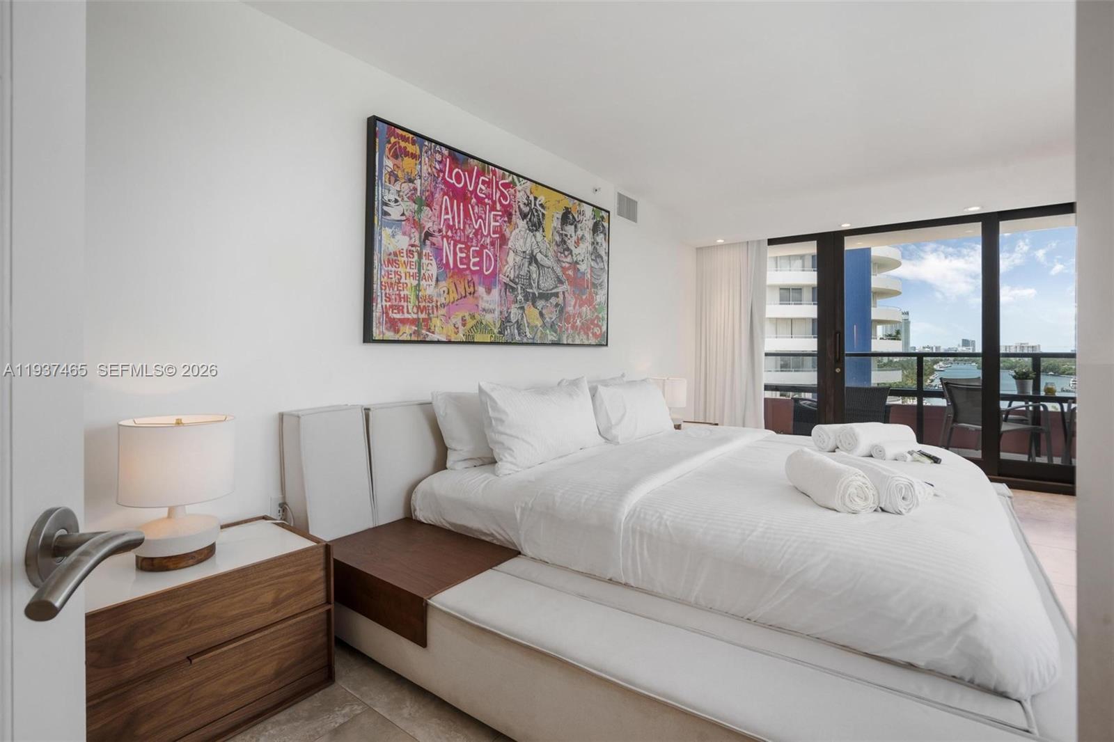 5225 Collins Ave #1221 Miami Beach, FL 33140