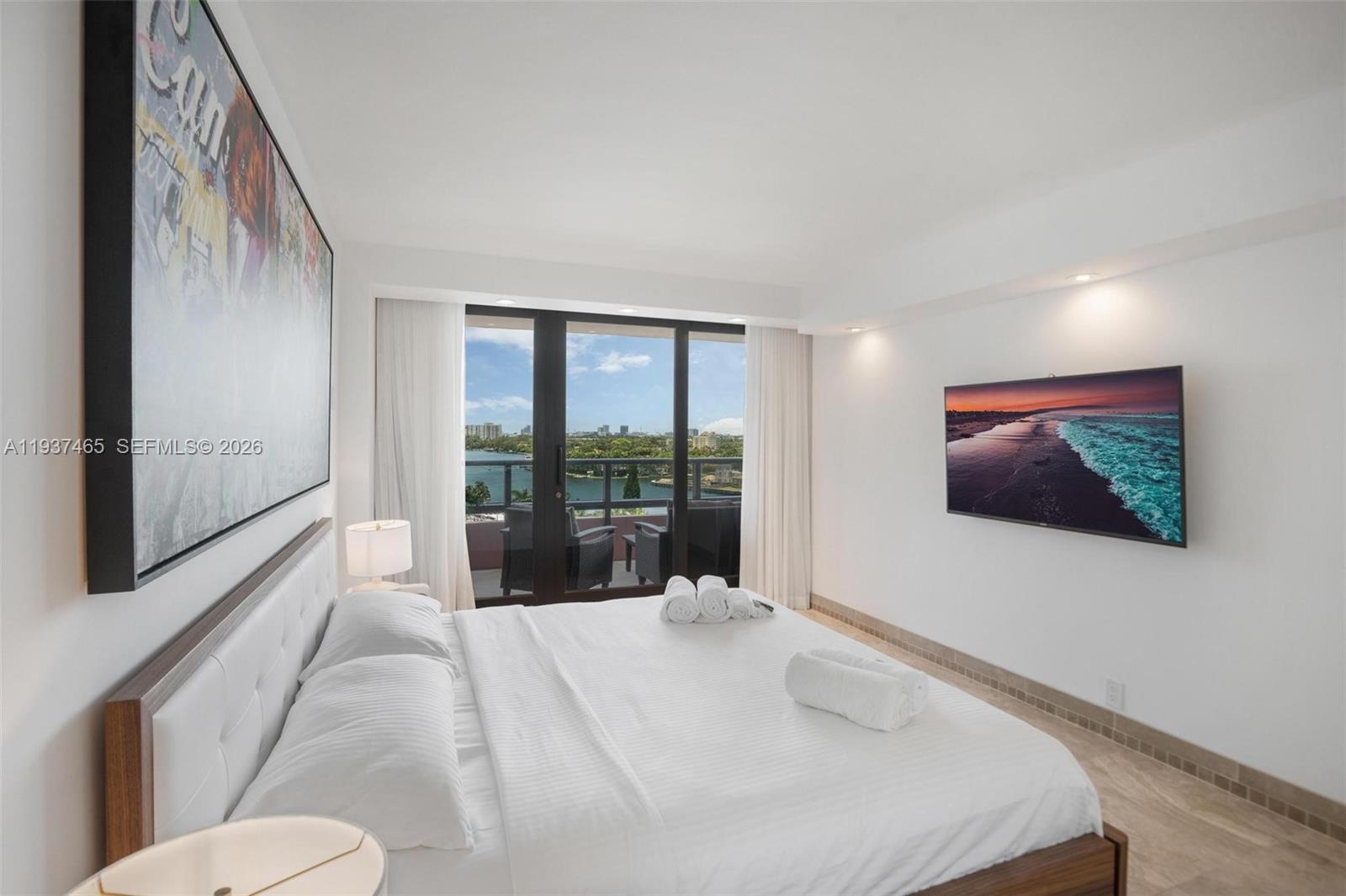 5225 Collins Ave #1221 Miami Beach, FL 33140