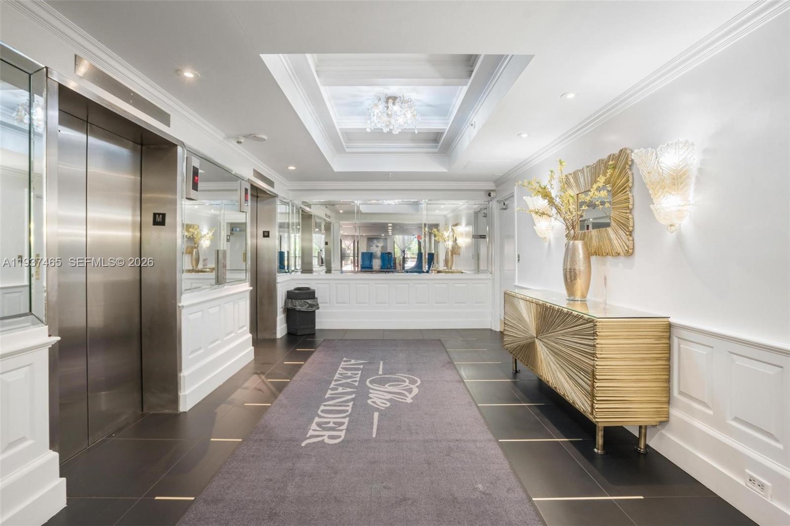 5225 Collins Ave #1221 Miami Beach, FL 33140