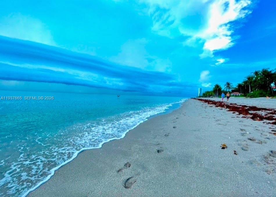 2030 S Ocean Dr #506