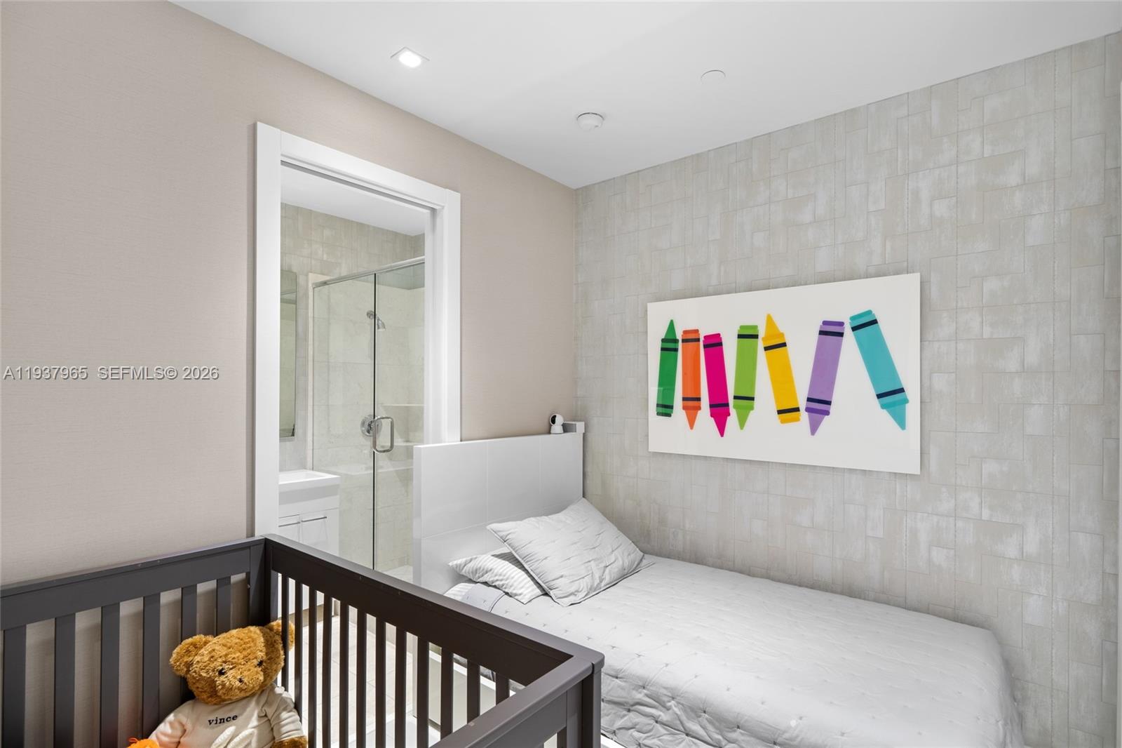 900 Brickell Key Blvd #2004 Miami, FL 33131