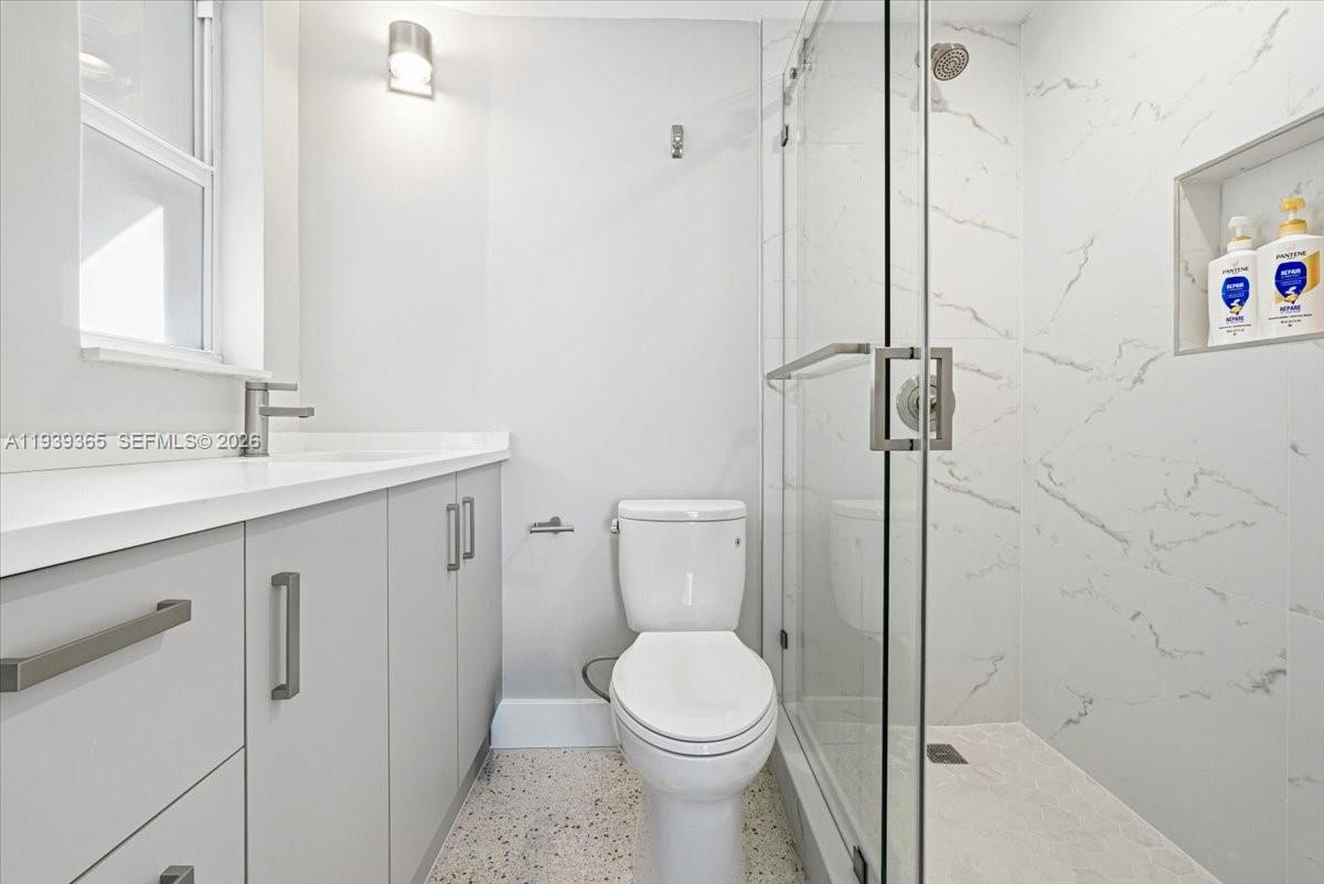 2727 Yacht Clb Blvd #2C Fort Lauderdale, FL 33304