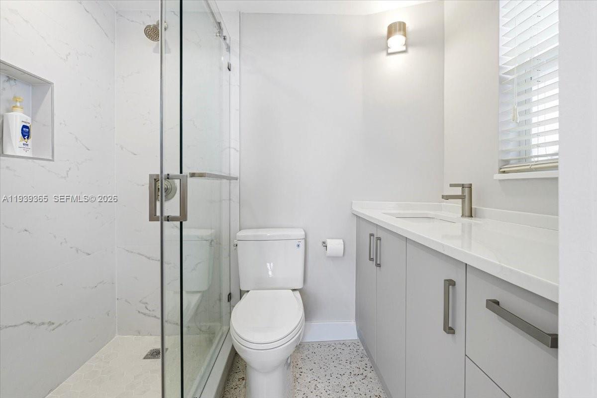 2727 Yacht Clb Blvd #2C Fort Lauderdale, FL 33304