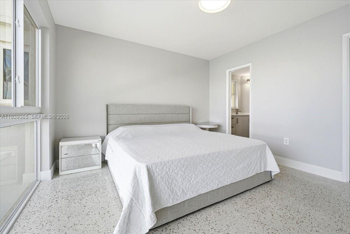 2727 Yacht Clb Blvd #2C Fort Lauderdale, FL 33304