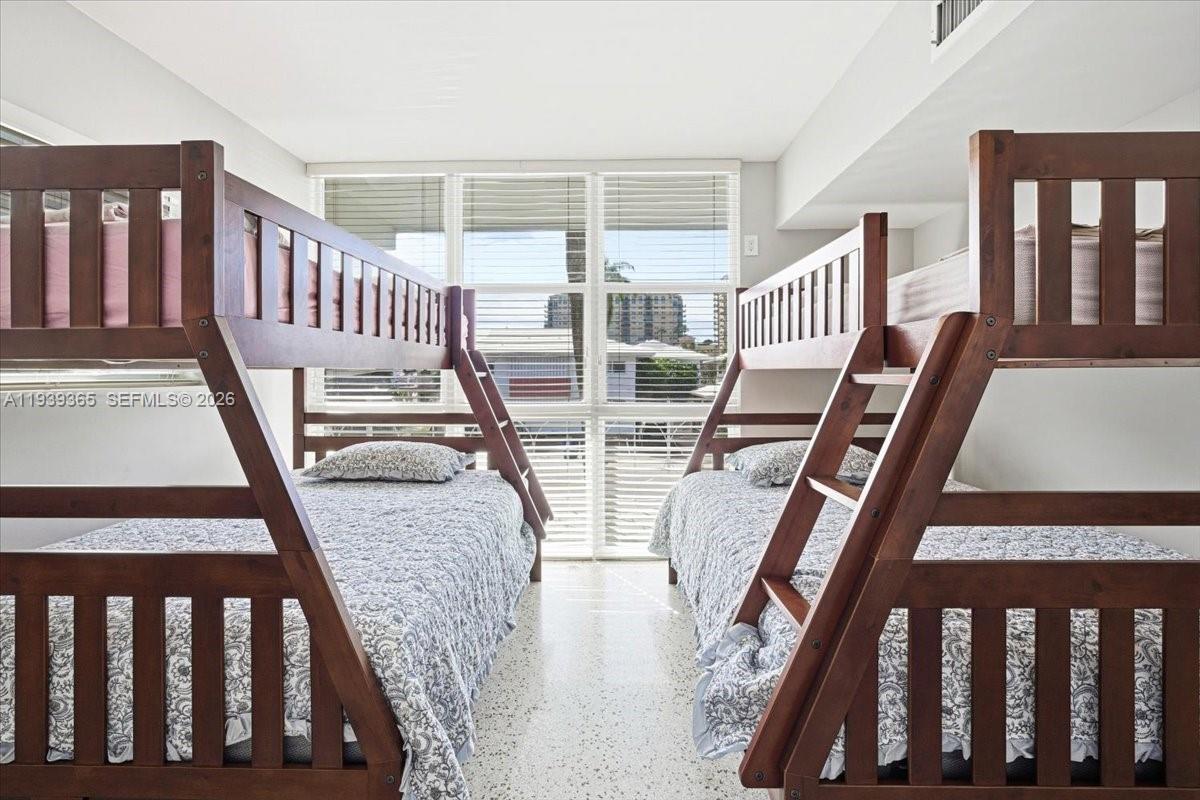 2727 Yacht Clb Blvd #2C Fort Lauderdale, FL 33304