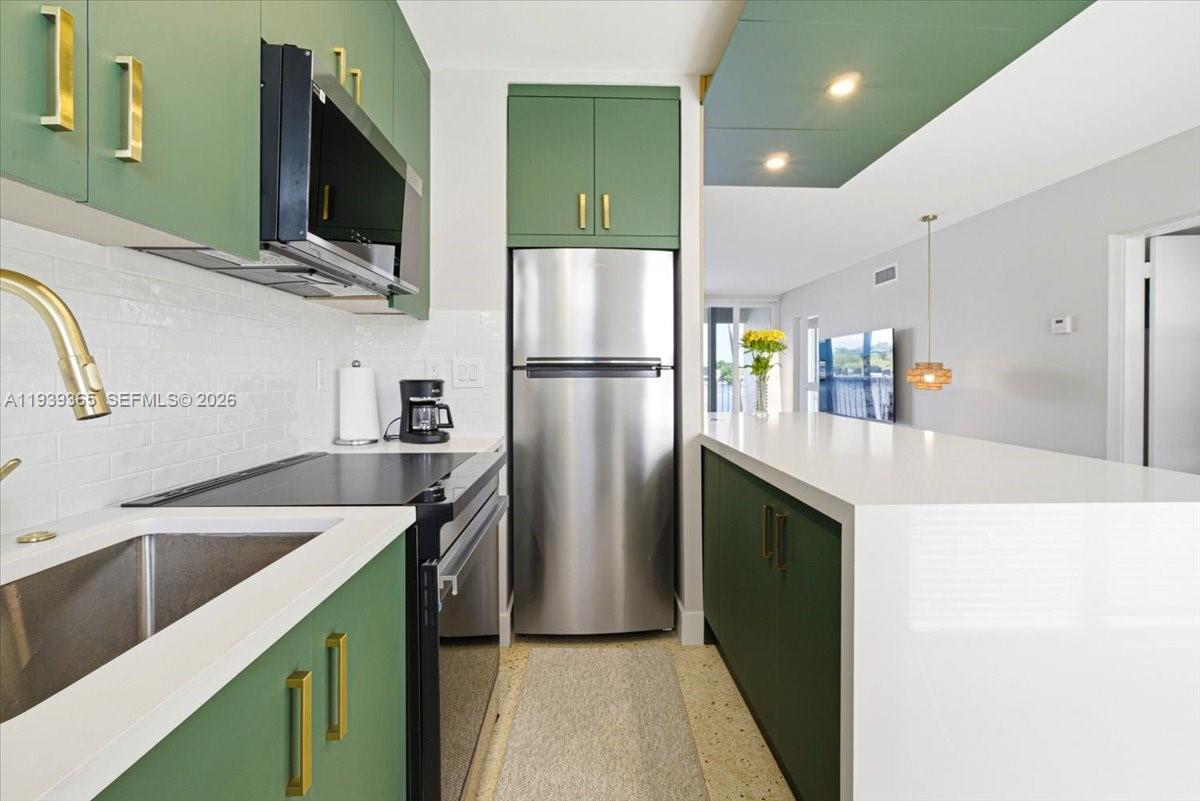 2727 Yacht Clb Blvd #2C Fort Lauderdale, FL 33304