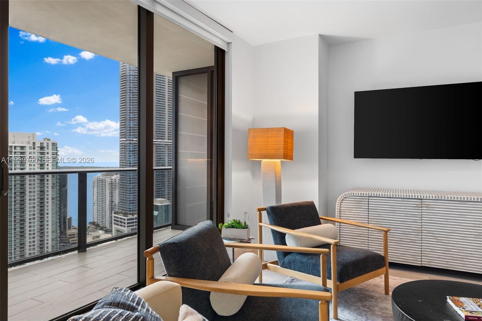 image Brickell Heights East21