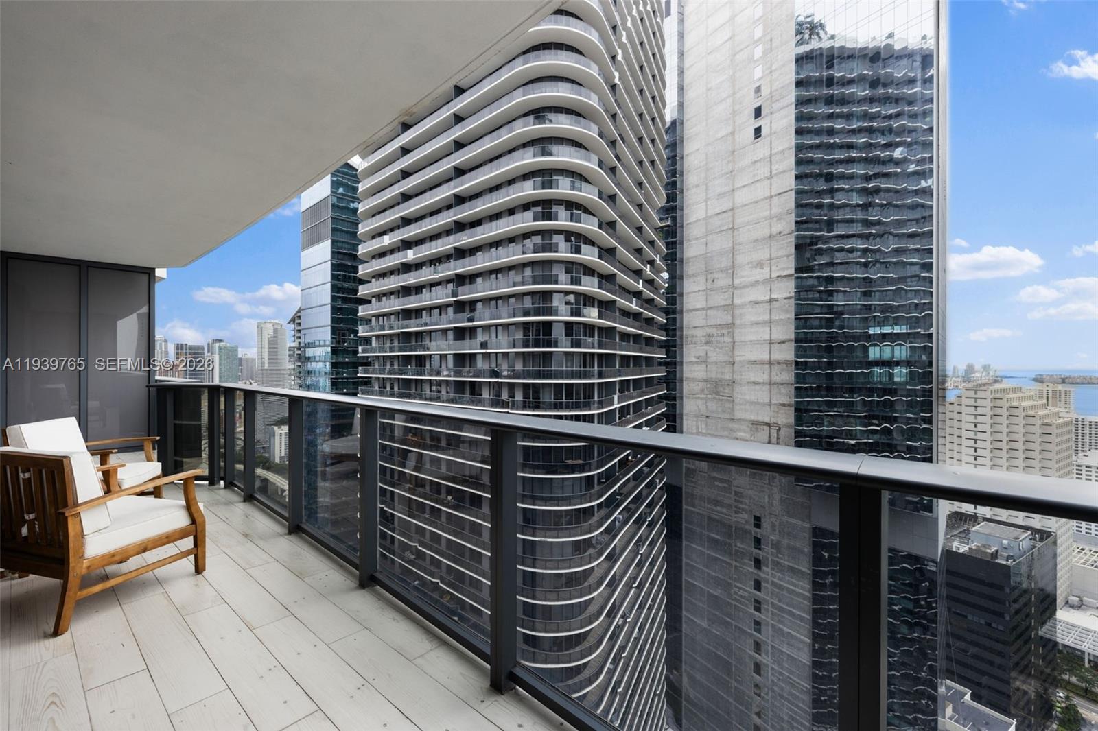 image Brickell Heights East24