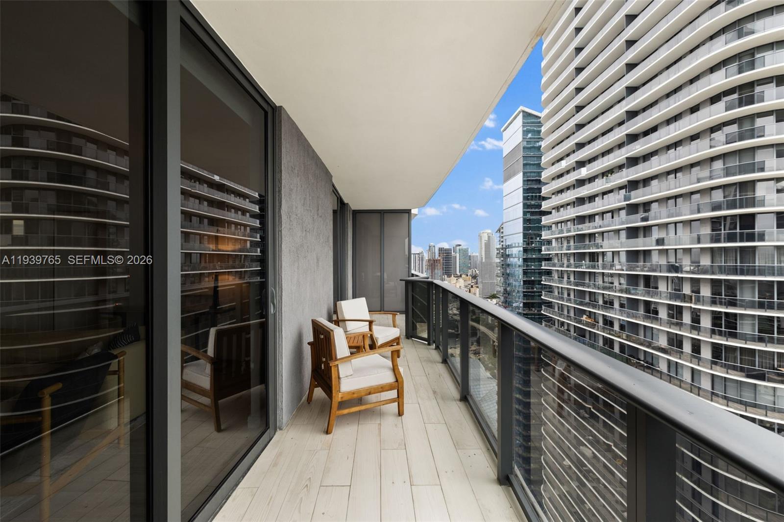 image Brickell Heights East25