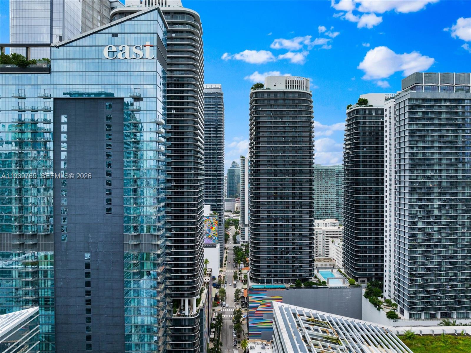 image Brickell Heights East35