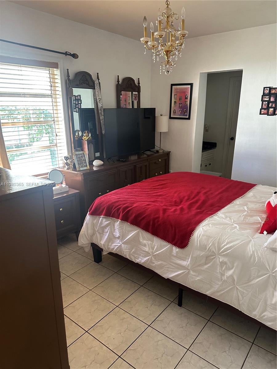 431 NW 32nd Ct Miami, FL 33125