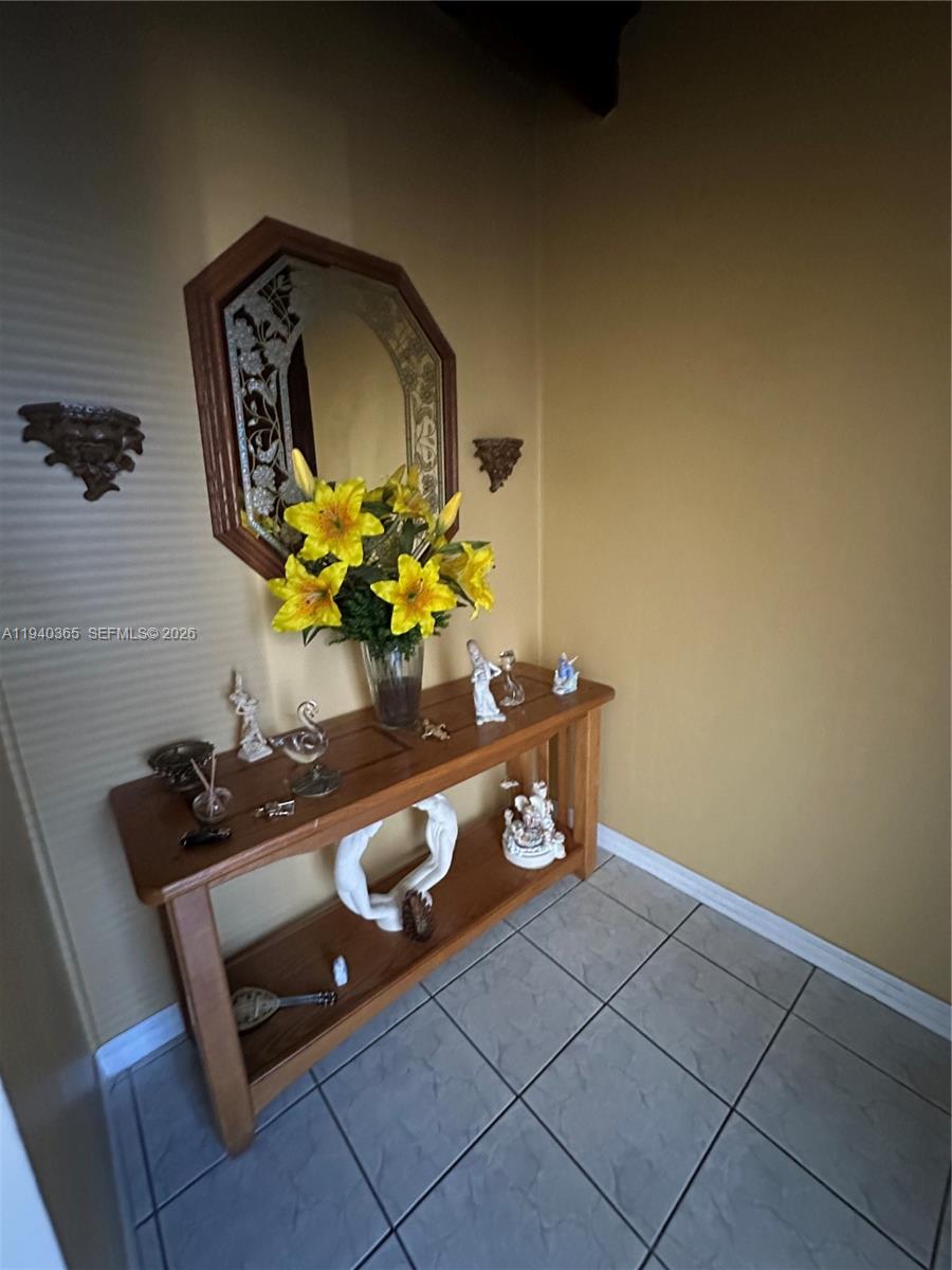 431 NW 32nd Ct Miami, FL 33125