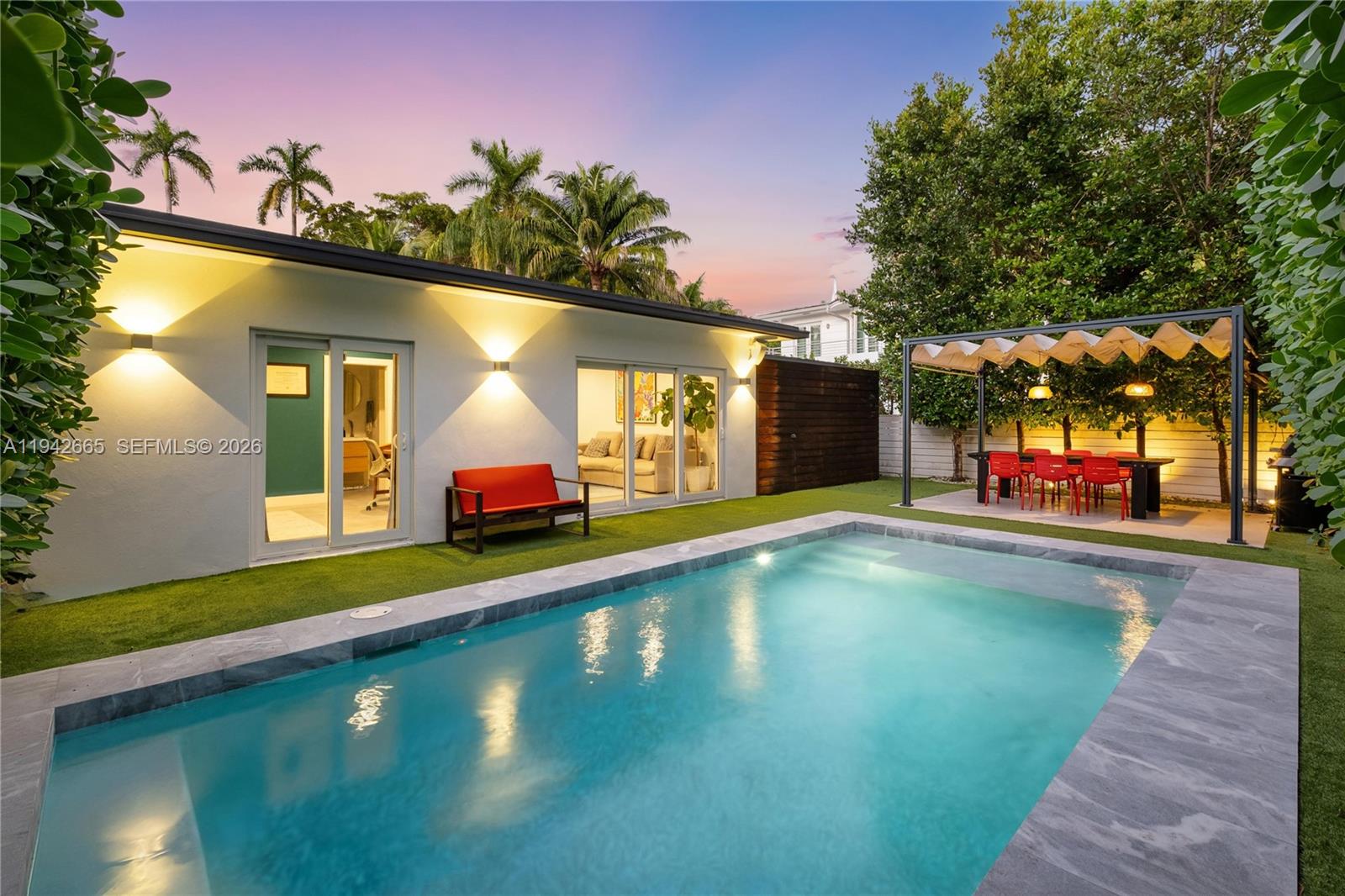 670 NE 58th St Miami, FL 33137